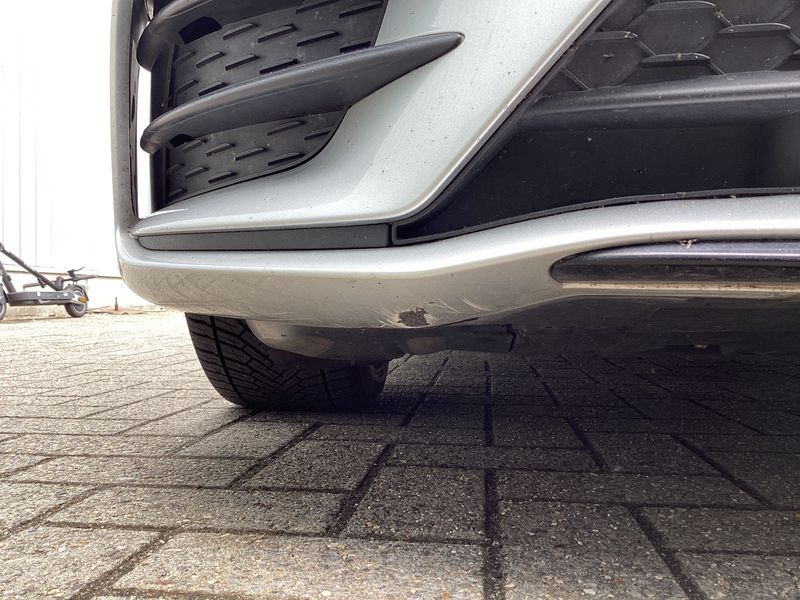 Mercedes-Benz A-Klasse A 220 4Matic AMG Line 2020 – снимка 31