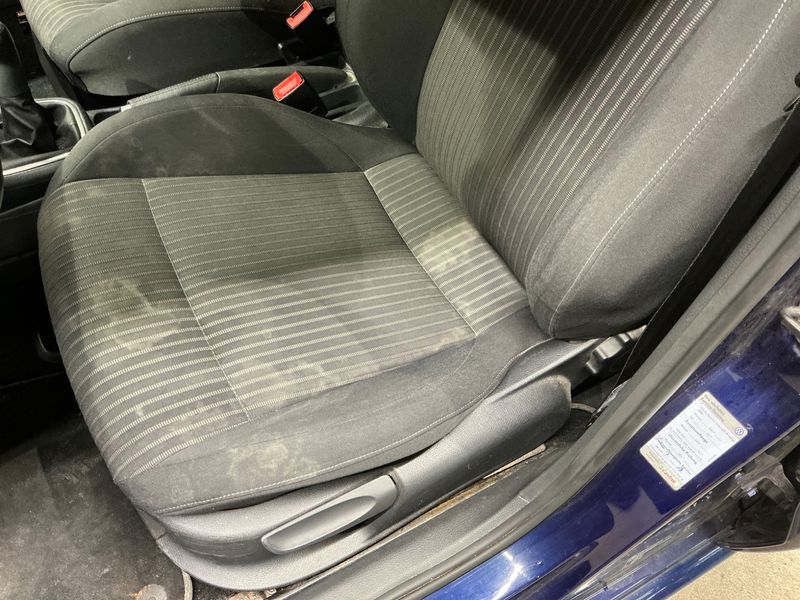 Volkswagen Polo 1.4 FSI Highline 2011 – снимка 35