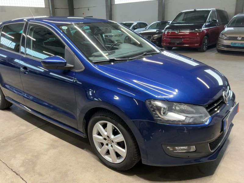 Volkswagen Polo 1.4 FSI Highline 2011 – снимка 12