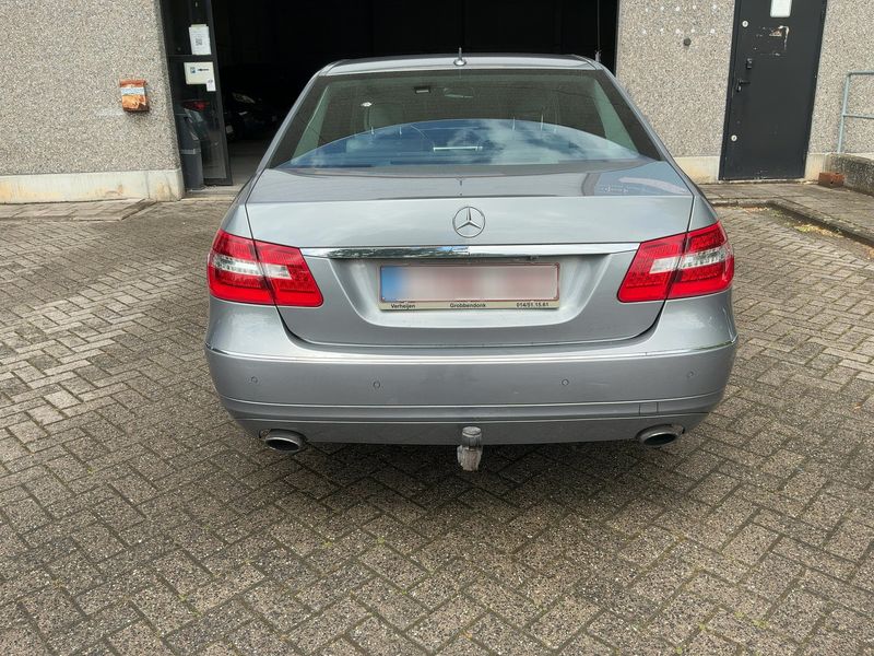 Mercedes-Benz E-Klasse E 350 CDI BlueEfficiency 4Matic Avantgarde 2009 – снимка 7