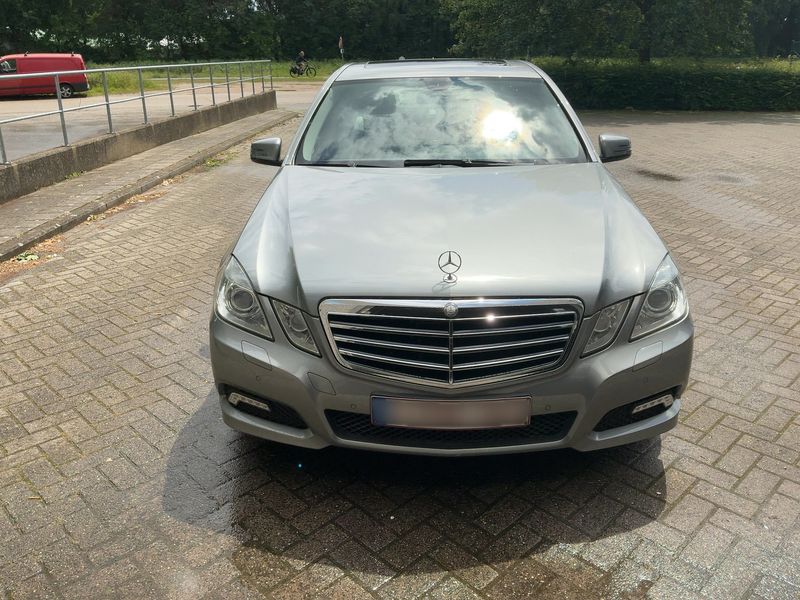 Mercedes-Benz E-Klasse E 350 CDI BlueEfficiency 4Matic Avantgarde 2009 – снимка 14