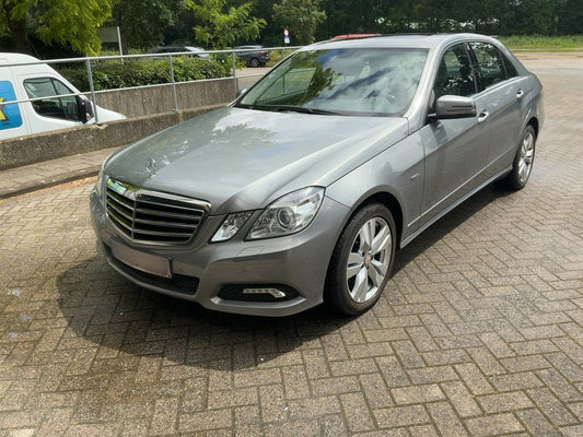 Mercedes-Benz E-Klasse E 350 CDI BlueEfficiency 4Matic Avantgarde 2009 – снимка 1