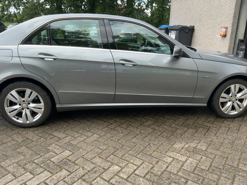 Mercedes-Benz E-Klasse E 350 CDI BlueEfficiency 4Matic Avantgarde 2009 – снимка 10