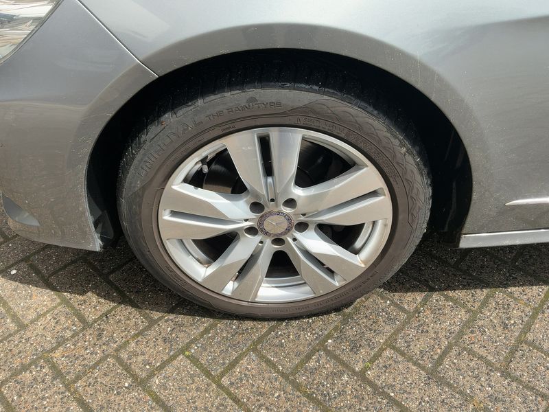 Mercedes-Benz E-Klasse E 350 CDI BlueEfficiency 4Matic Avantgarde 2009 – снимка 3