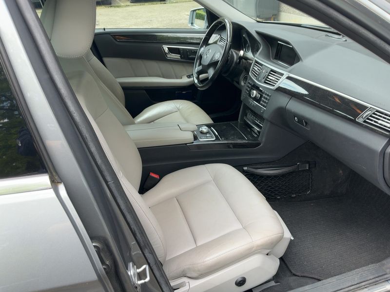Mercedes-Benz E-Klasse E 350 CDI BlueEfficiency 4Matic Avantgarde 2009 – снимка 17