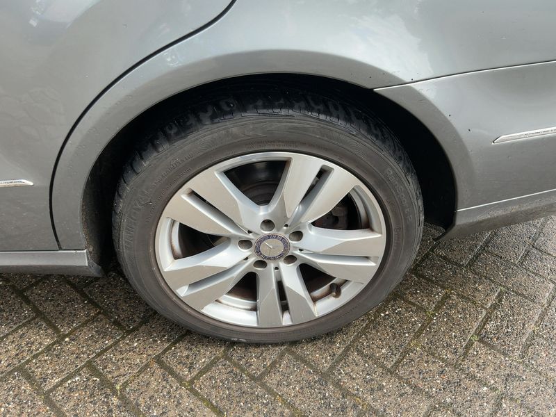 Mercedes-Benz E-Klasse E 350 CDI BlueEfficiency 4Matic Avantgarde 2009 – снимка 5