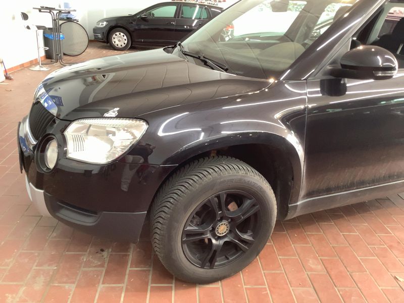 Skoda Yeti 1.2 TSI Active Plus Edition 2013 – снимка 2