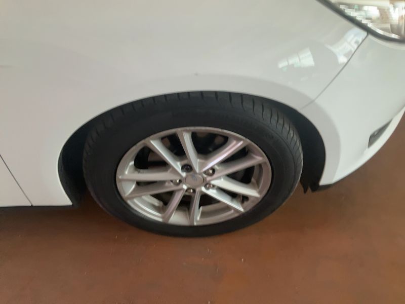 Ford Focus 1.5 TDCi Business 2017 – снимка 11