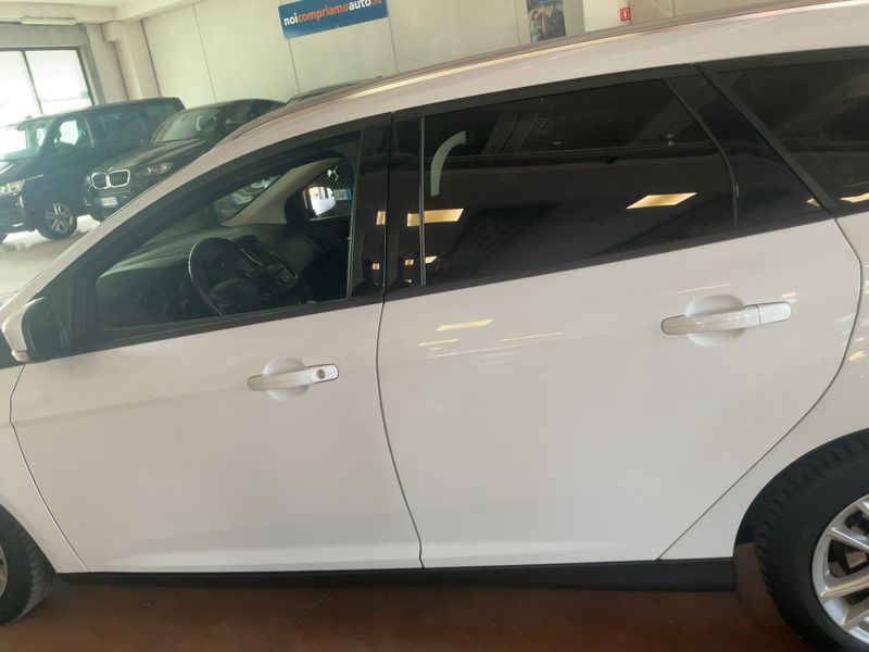 Ford Focus 1.5 TDCi Business 2017 – снимка 4