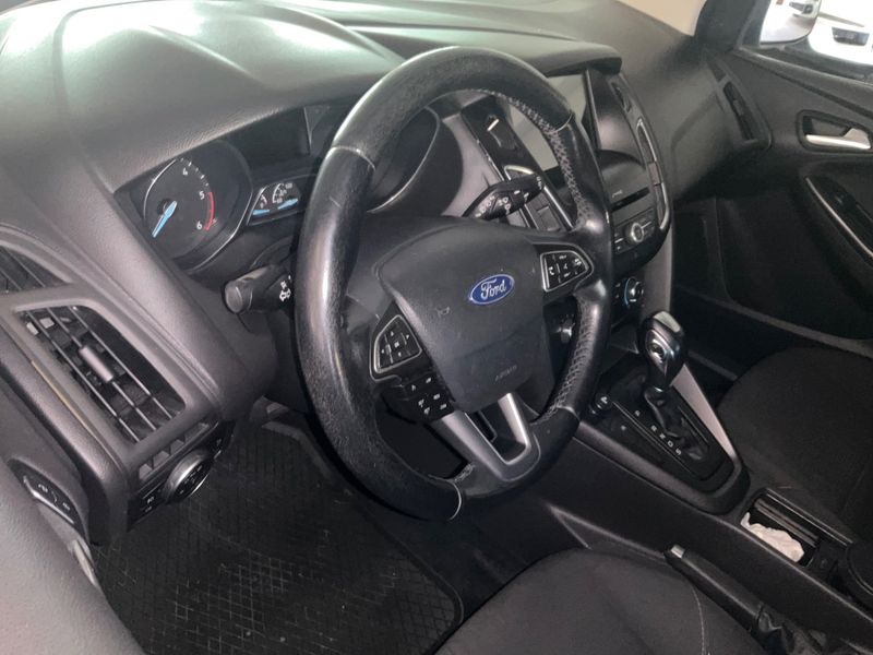 Ford Focus 1.5 TDCi Business 2017 – снимка 24
