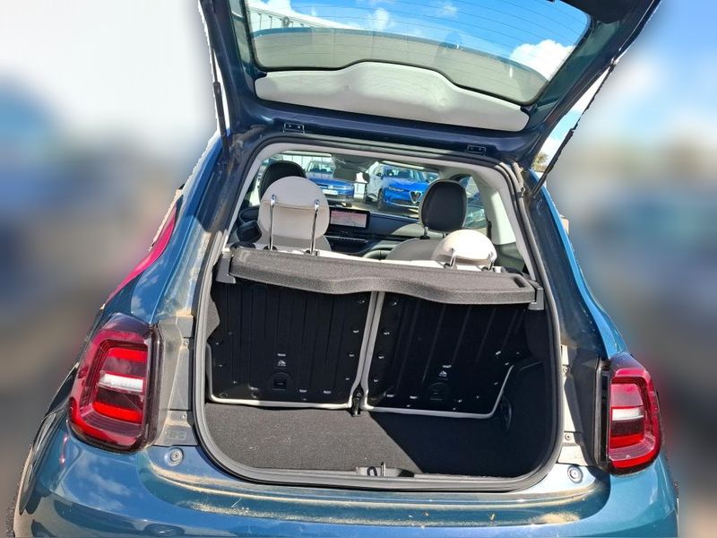 Fiat 500e electric drive 87 kW 'la Prima' 2020 – снимка 4