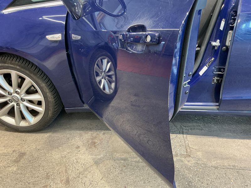 Opel Zafira Tourer 1.4 Turbo Sport 2012 – снимка 34
