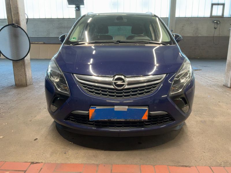 Opel Zafira Tourer 1.4 Turbo Sport 2012 – снимка 14