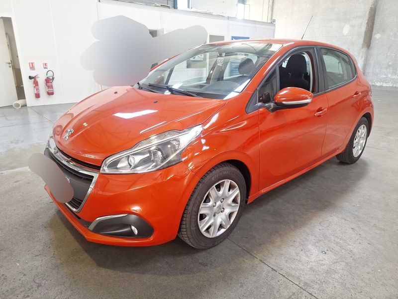 Peugeot 208 1.6 Blue-HDi Active Business 2017 – снимка 2