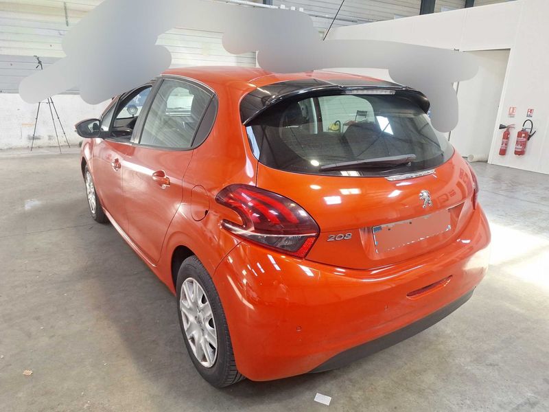 Peugeot 208 1.6 Blue-HDi Active Business 2017 – снимка 3