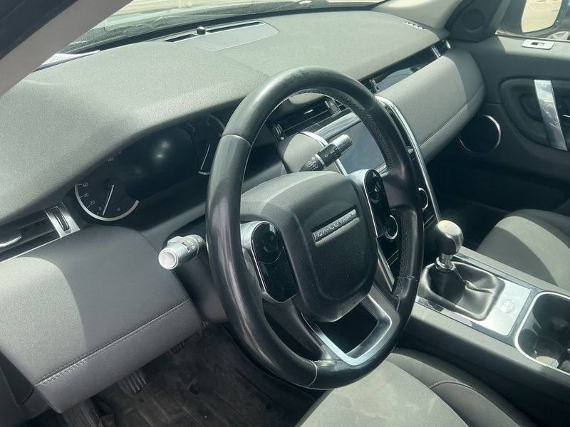 Land Rover Discovery Sport D150 FWD 2020 – снимка 30