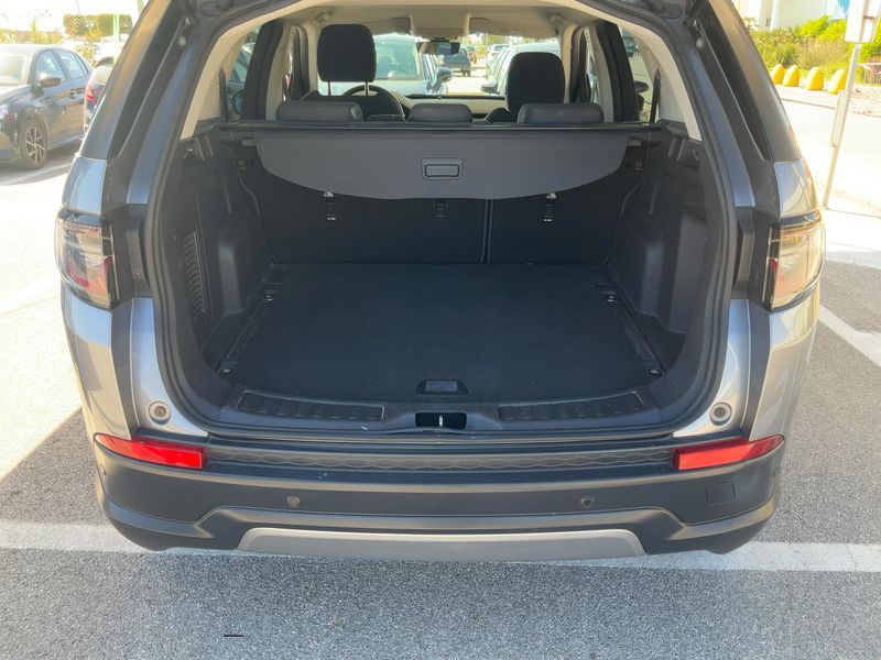 Land Rover Discovery Sport D150 FWD 2020 – снимка 15