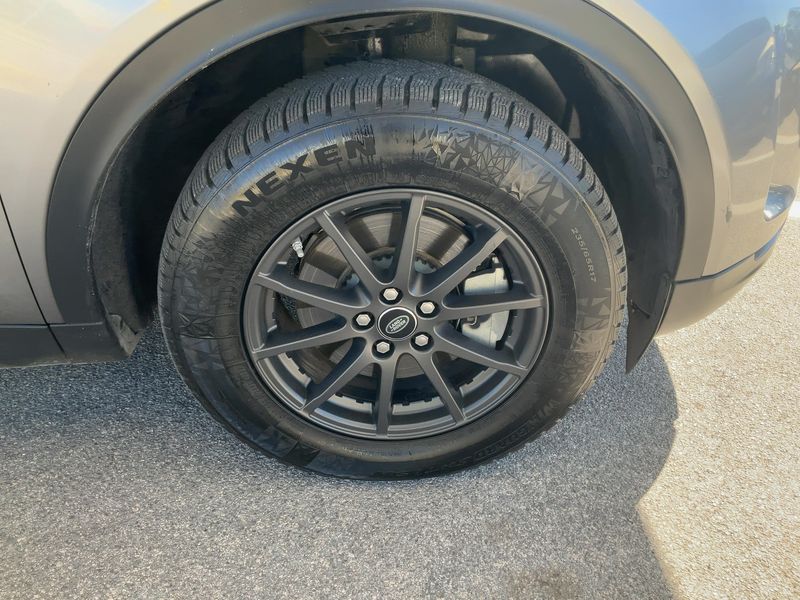 Land Rover Discovery Sport D150 FWD 2020 – снимка 11
