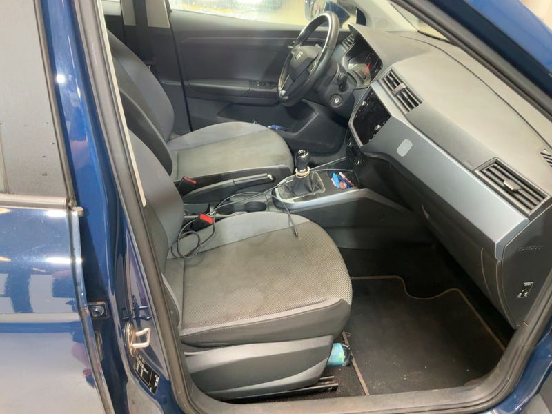 Seat Arona 1.0 TSI Style 2018 – снимка 16