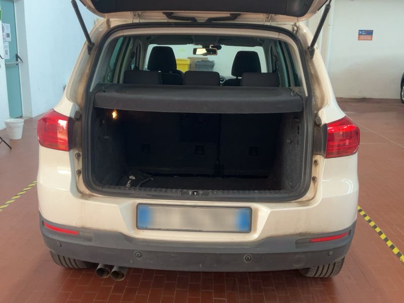 Volkswagen Tiguan 2.0 TDI Sport & Style 4Motion 2013 – снимка 15
