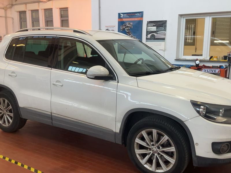Volkswagen Tiguan 2.0 TDI Sport & Style 4Motion 2013 – снимка 12