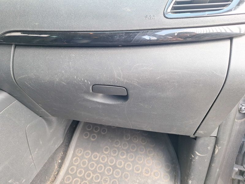 Renault Grand Scenic 1.2 TCe Energy BOSE Edition 2015 – снимка 119