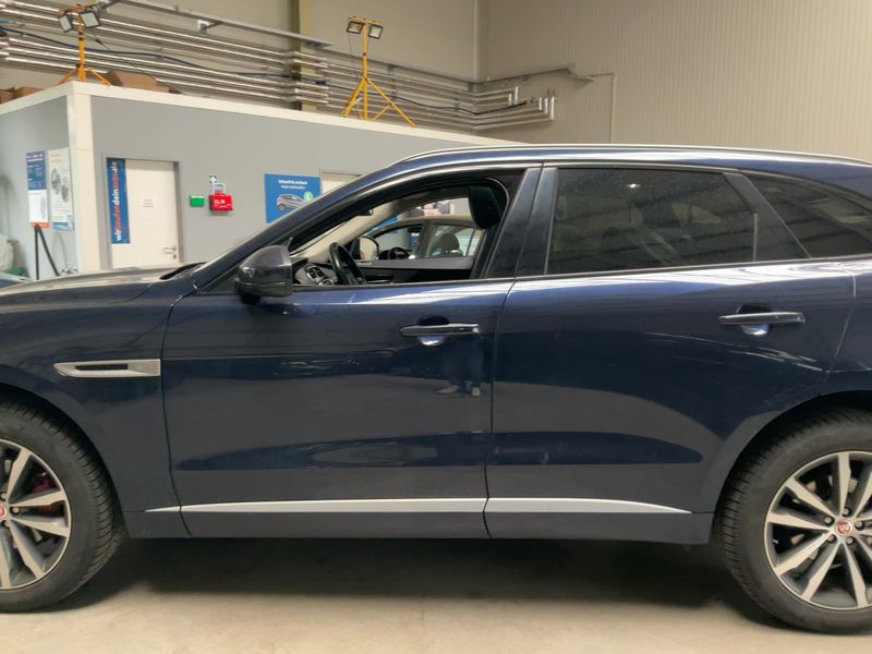 Jaguar F-Pace 30d AWD 2017 – снимка 4