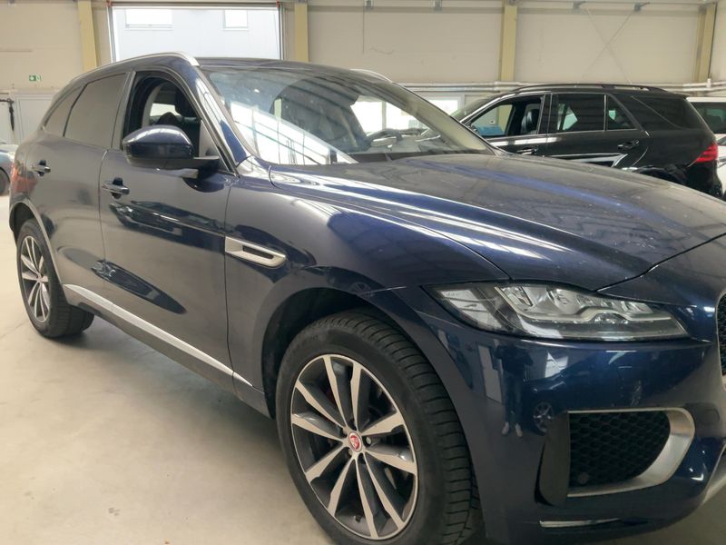 Jaguar F-Pace 30d AWD 2017 – снимка 12