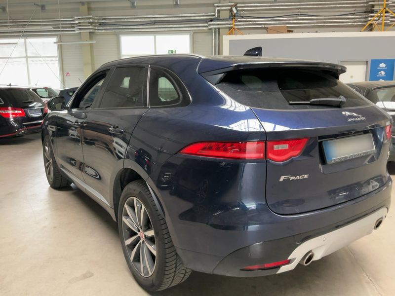 Jaguar F-Pace 30d AWD 2017 – снимка 6