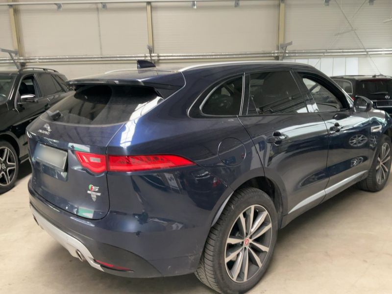 Jaguar F-Pace 30d AWD 2017 – снимка 8