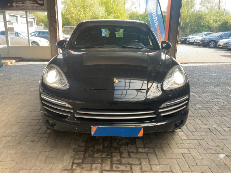 Porsche Cayenne Diesel Platinum Edition 2014 – снимка 14