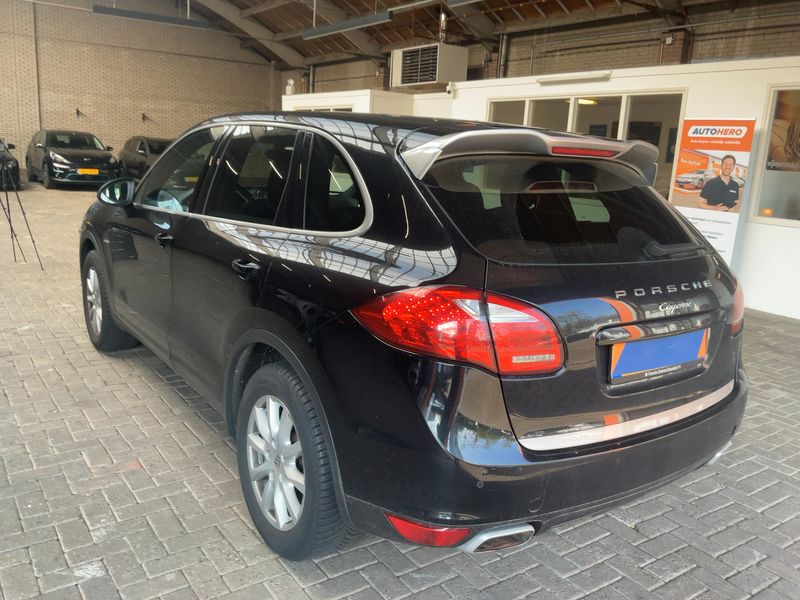 Porsche Cayenne Diesel Platinum Edition 2014 – снимка 6