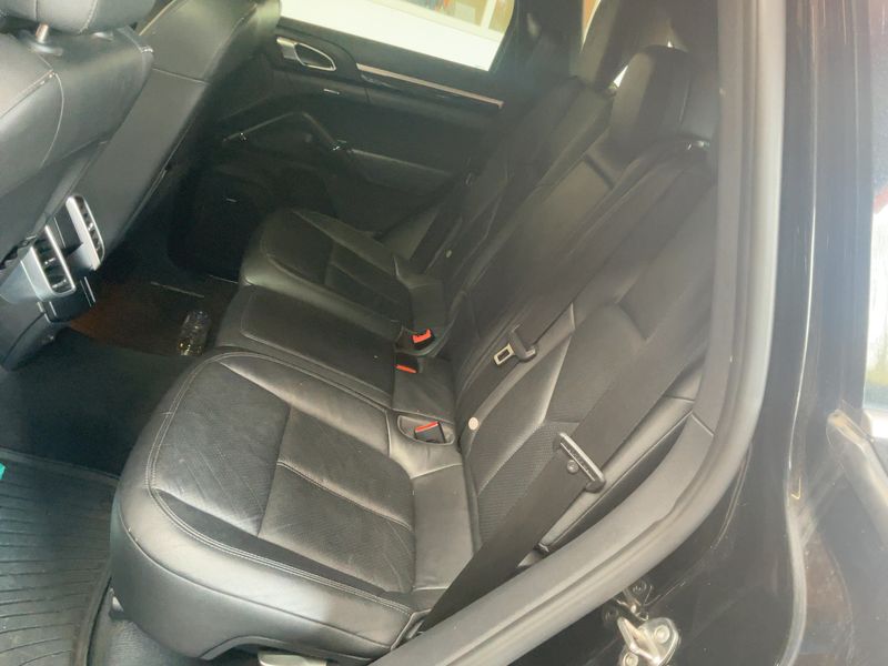 Porsche Cayenne Diesel Platinum Edition 2014 – снимка 19