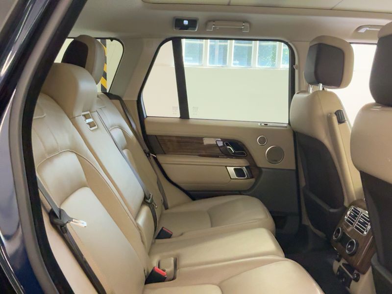 Land Rover Range Rover 3.0 SD V6 Vogue 2020 – снимка 19
