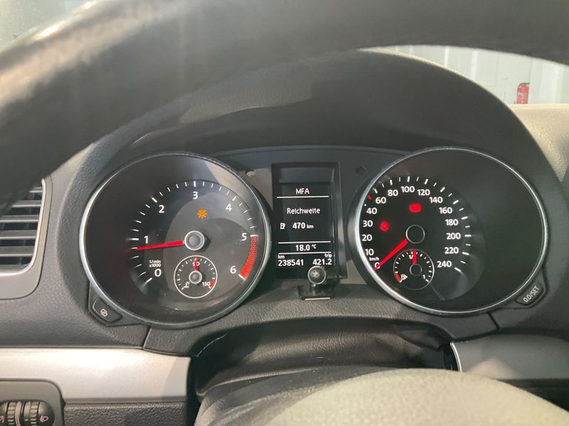 Volkswagen Golf VI 2.0 TDI Highline 2009 – снимка 4