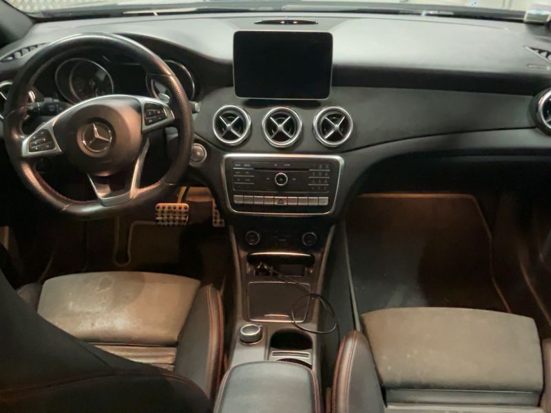 Mercedes-Benz GLA-Klasse GLA 250 4Matic Fascination 2018 – снимка 17