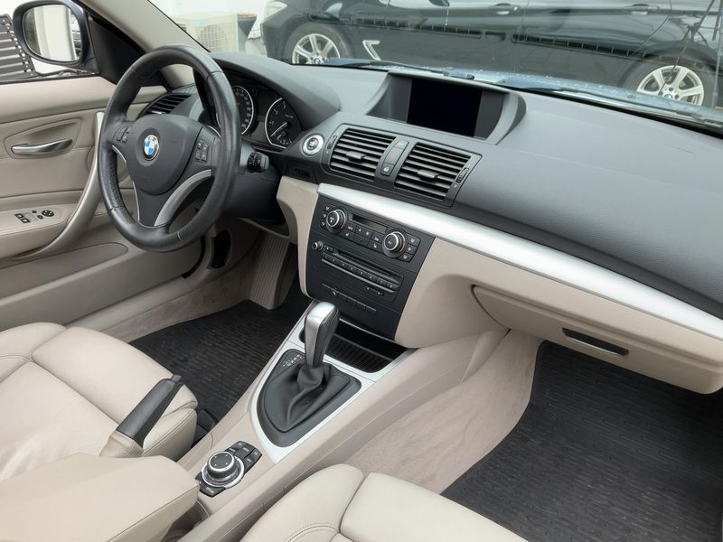 BMW 1er 120i 2012 – снимка 17