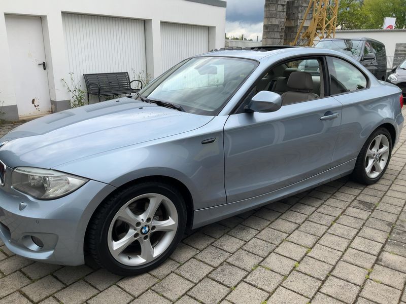 BMW 1er 120i 2012 – снимка 2