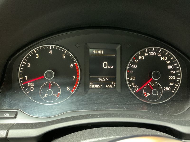 Volkswagen Scirocco 1.4 TSI 2010 – снимка 18