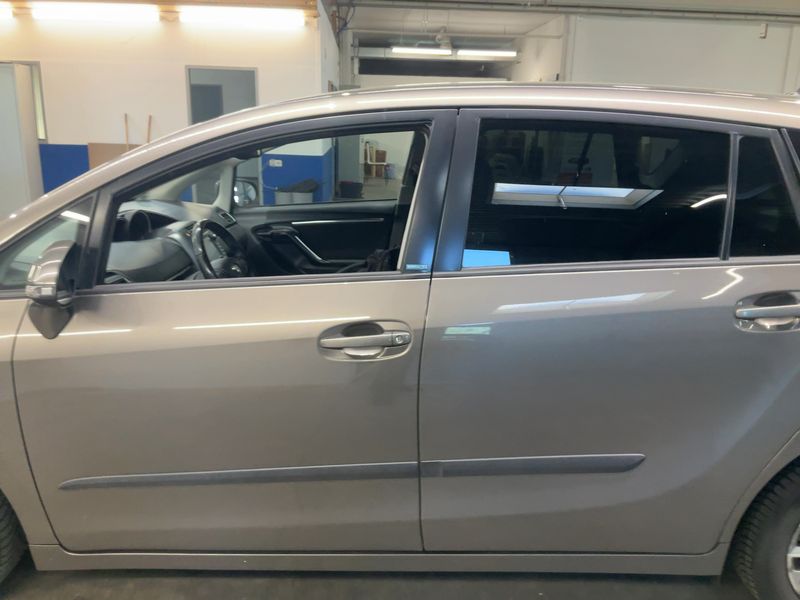 Toyota Verso 1.6 D-4D Edition-S 2016 – снимка 4
