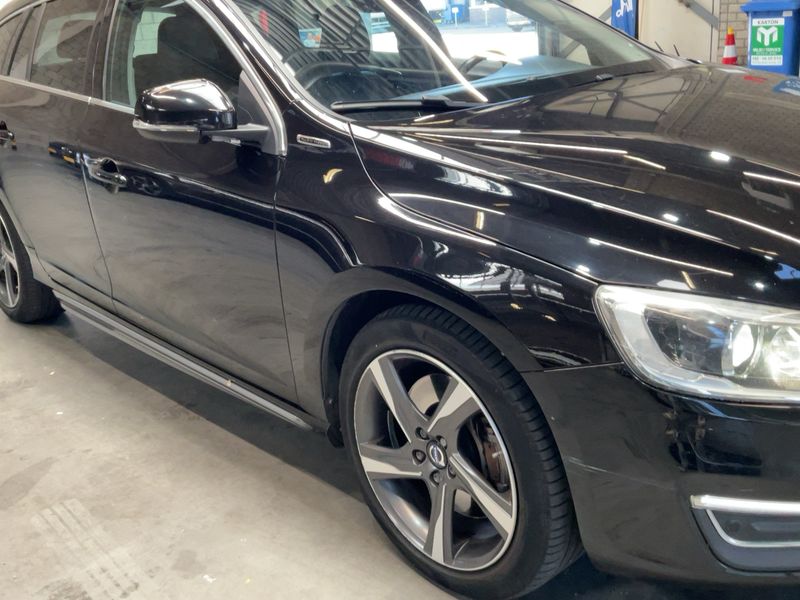 Volvo V60 2.4 T6 Plug-in Hybrid Summum AWD 2015 – снимка 12