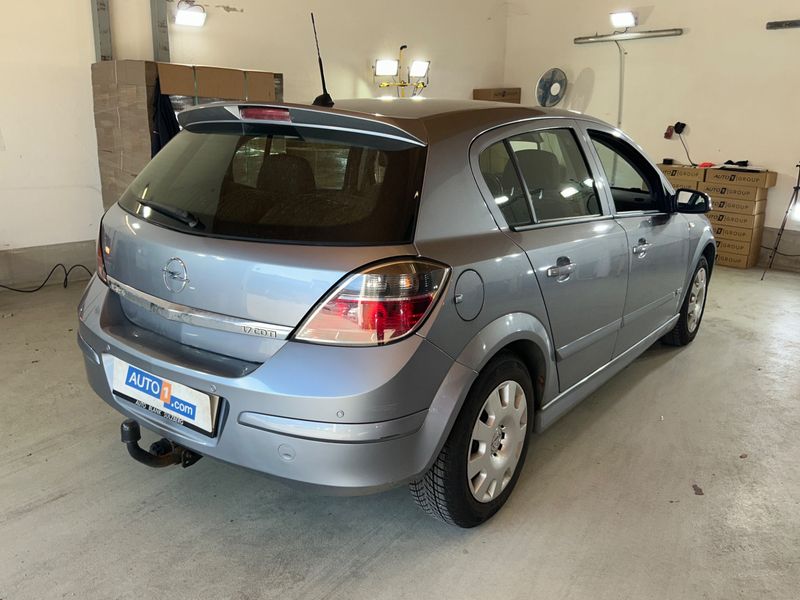 Opel Astra 1.7 CDTI Edition 2009 – снимка 2