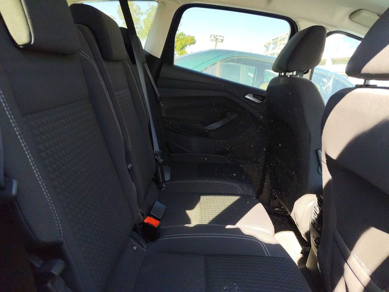 Ford C-Max 1.0 EcoBoost Trend Plus 2017 – снимка 14