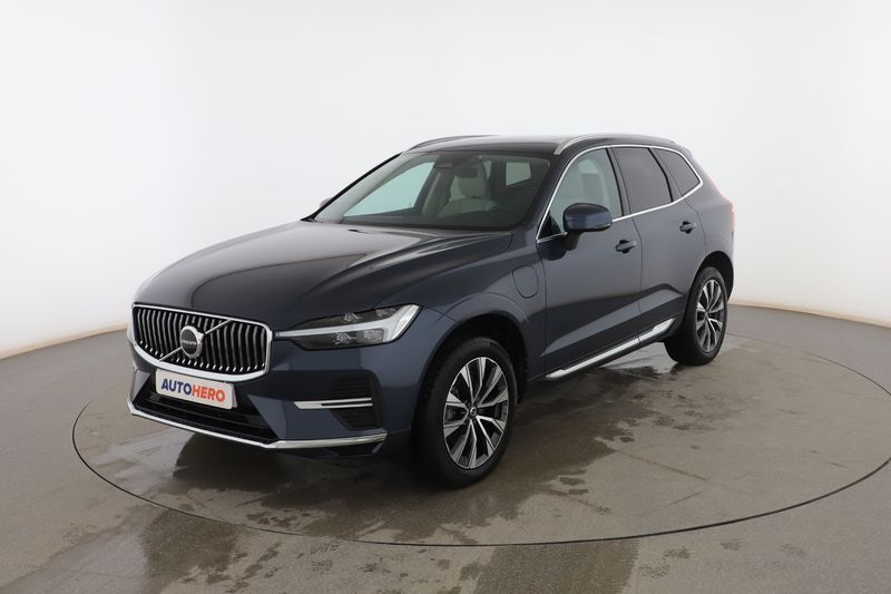 Volvo XC60 2.0 T6 Recharge Plug-in Hybrid Plus Bright AWD 2022 – снимка 1