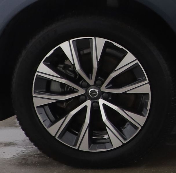 Volvo XC60 2.0 T6 Recharge Plug-in Hybrid Plus Bright AWD 2022 – снимка 3