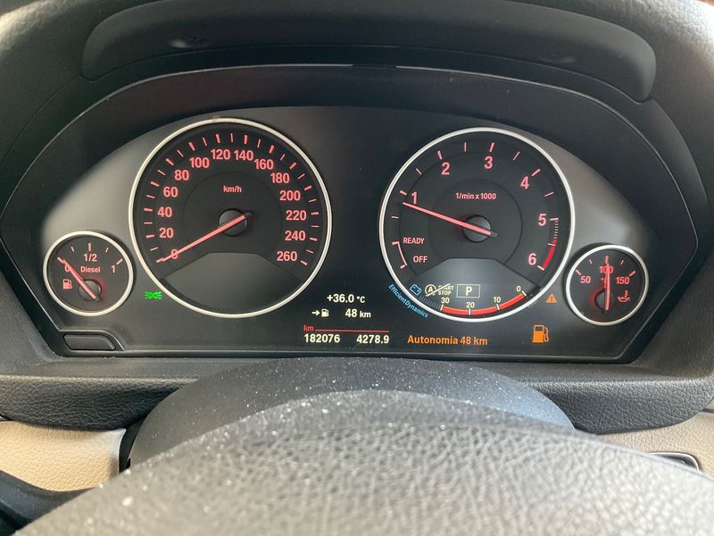 BMW 3er 320d Luxury Line 2018 – снимка 13
