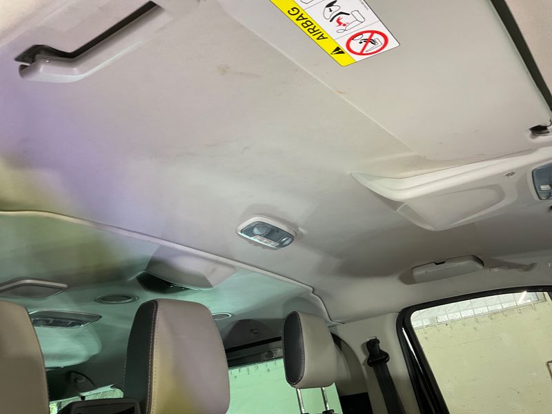 Ford Transit 2.2 TDCi 300 L1 Tourneo Titanium 2015 – снимка 40
