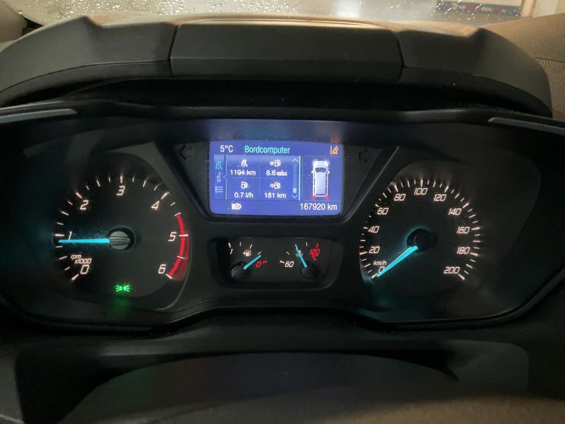 Ford Transit 2.2 TDCi 300 L1 Tourneo Titanium 2015 – снимка 18