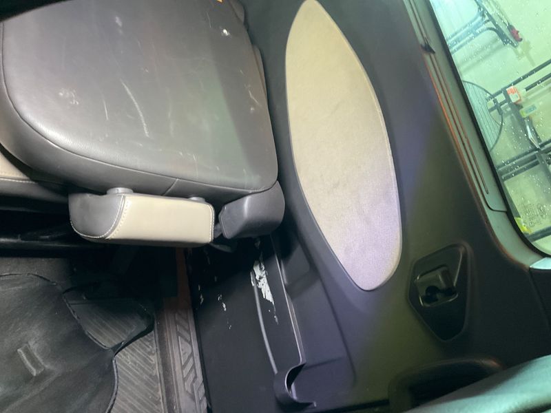 Ford Transit 2.2 TDCi 300 L1 Tourneo Titanium 2015 – снимка 29