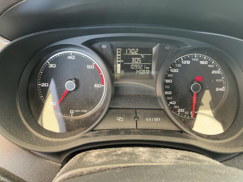 Seat Ibiza 1.6 TDI Style Tech 2013 – снимка 18